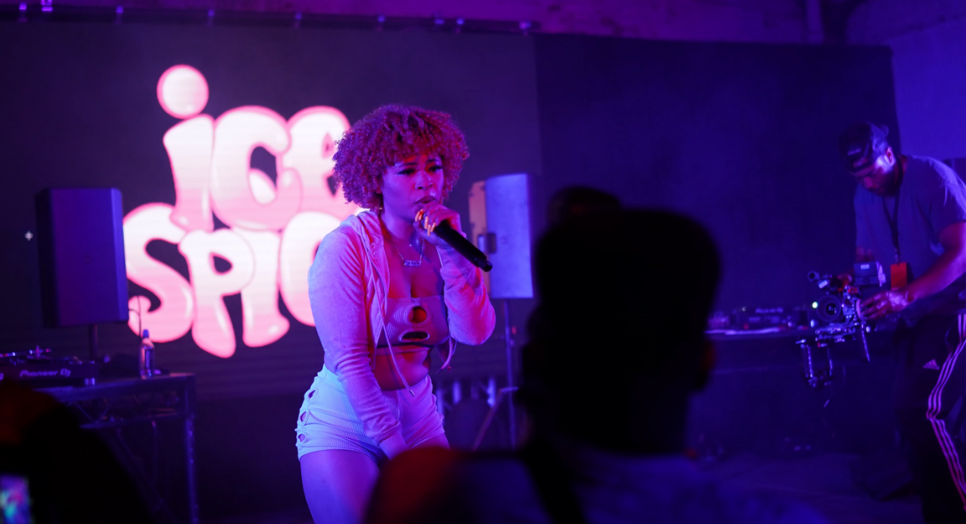 Ice Spice performing at Soundcloud Next Wav Brooklyn. Photographed and filmed by Keinoflo. CC 3.0, via Wikimedia Commons