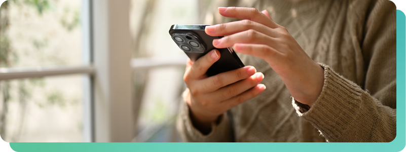 women scrolling on a app signing up for HSAFSA with Flex  (1)