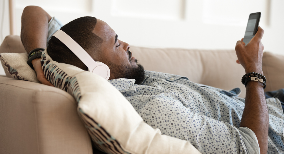 Is It Bad to Listen to Music While Sleeping? - RelaxifyApp